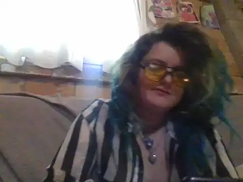 Snapshot of Wen_Vexxx chatting on November 16, 12:00 pm Wen Vexxx online show from November 16, 12:00 pm