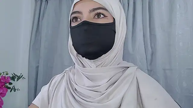 jade nassar online show from May 29, 12:47 pm