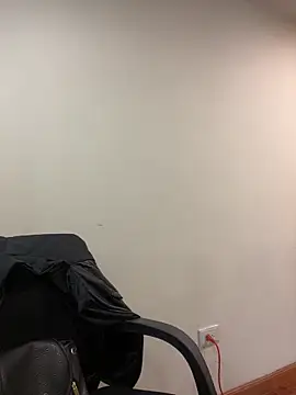 Alyha Cortes online show from March 3, 1:28 pm