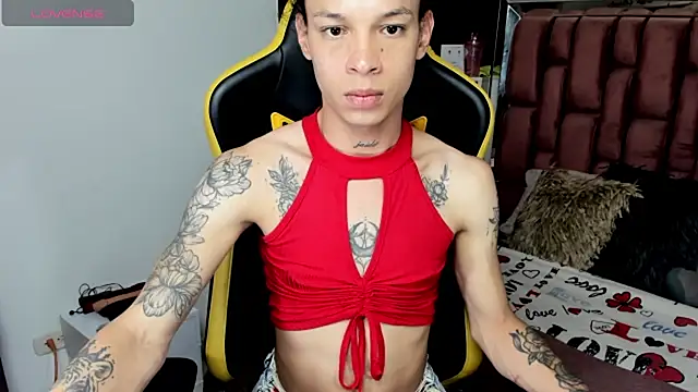 Snapshot of sara_slut21 chatting on March 4, 5:00 am sara slut21 online show from March 4, 5:00 am