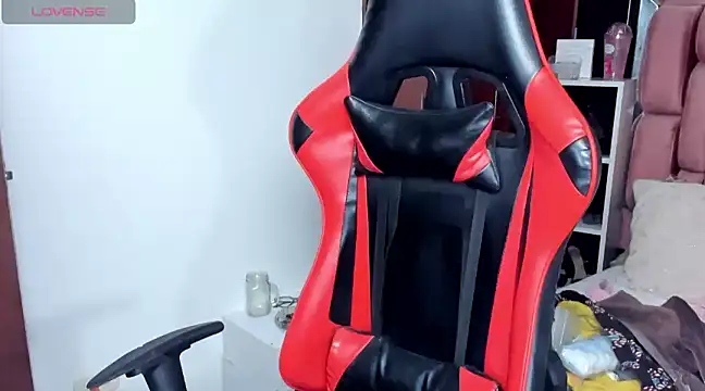 Snapshot of sara_slut21 chatting on March 8, 1:17 am sara slut21 online show from March 8, 1:17 am