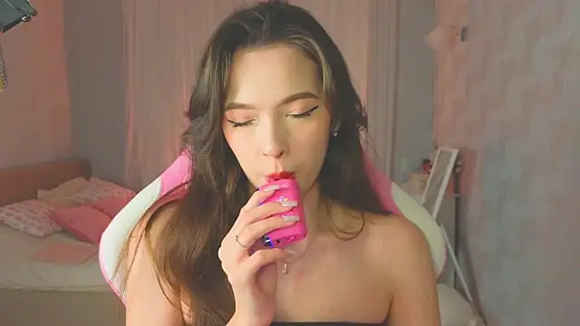 yuna sunshy online show from October 25, 11:43 pm