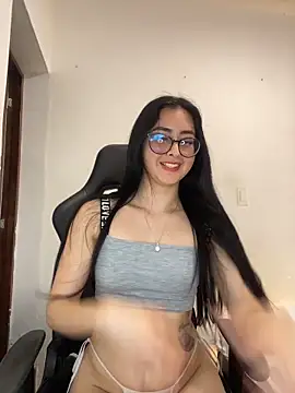 Just Isaa online show from March 21, 9:40 pm