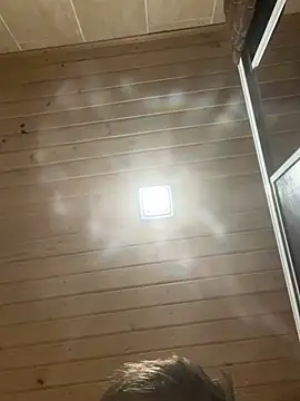 Snapshot of andre1z1nh0 chatting on March 4, 3:23 am andre1z1nh0 online show from March 4, 3:23 am