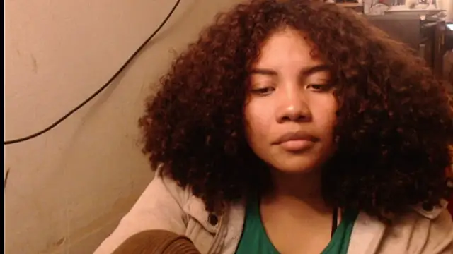 madelene online show from March 19, 1:20 am