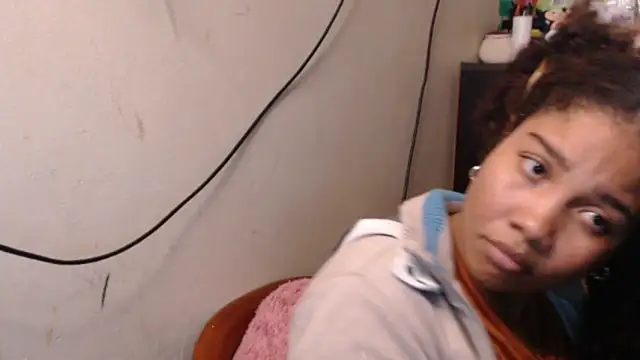 madelene online show from April 5, 1:14 am