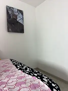 MiaRousexxx  online show from April 8, 1:38 am