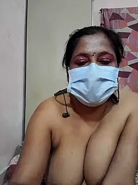 mature mimi online show from February 13, 7:10 pm