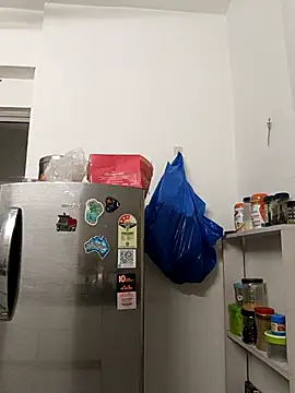 moonflower25 online show from February 3, 1:27 pm