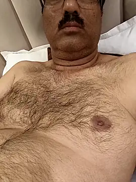 moonflower25 online show from April 13, 3:39 pm