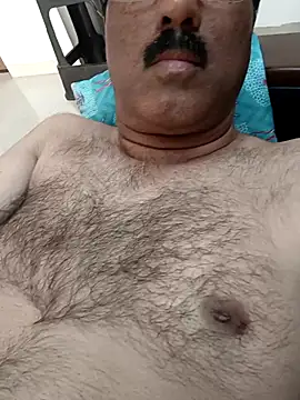 moonflower25 online show from April 18, 12:42 pm