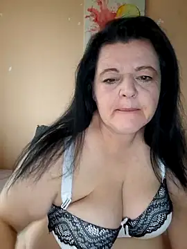 BlacReign online show from November 20, 12:05 pm