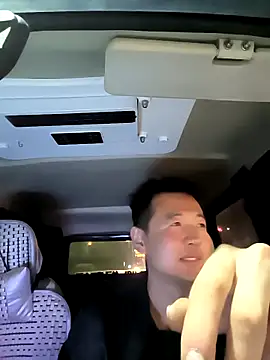 huanhuanaaaaa online show from April 18, 12:20 pm