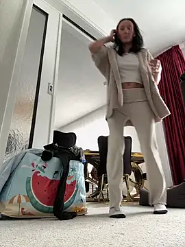 Emilia Mausi online show from March 26, 12:11 pm