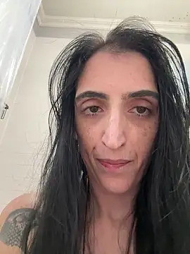 samantharoserain online show from April 19, 9:50 pm