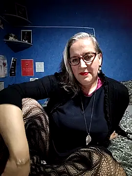 Snapshot of Feelineducentre chatting on November 1, 9:06 pm Feelineducentre online show from November 1, 9:06 pm