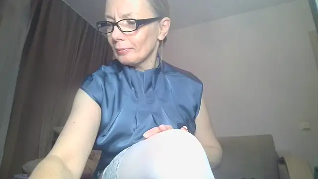 Sweetmurrr online show from February 22, 11:25 pm