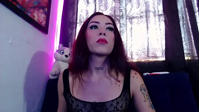 Megan Gil  online show from April 22, 9:38 pm