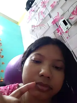 Snapshot of Redchery chatting on July 18, 1:15 pm Redchery online show from July 18, 1:15 pm