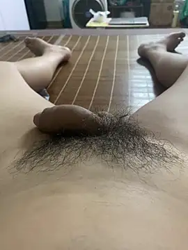 Snapshot of anhye8 chatting on October 28, 11:25 am anhye8 online show from October 28, 11:25 am