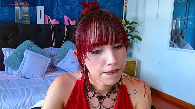 Snapshot of zohet_kriss chatting on May 30, 7:55 pm zohet kriss online show from May 30, 7:55 pm