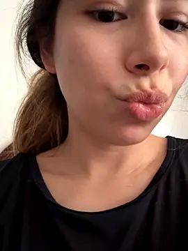 Caitlin Cat online show from October 3, 7:44 pm