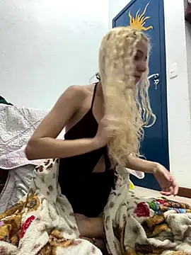 Bruna551 online show from November 18, 3:34 am