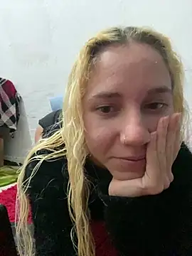 Bruna551 online show from April 16, 2:56 am