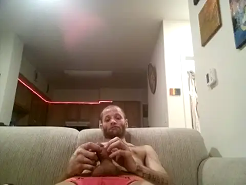 Daddyrabbit117 online show from February 17, 8:00 am