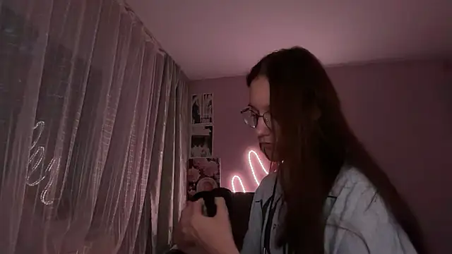 Snapshot of Vietero chatting on July 24, 6:39 pm Vietero online show from July 24, 6:39 pm
