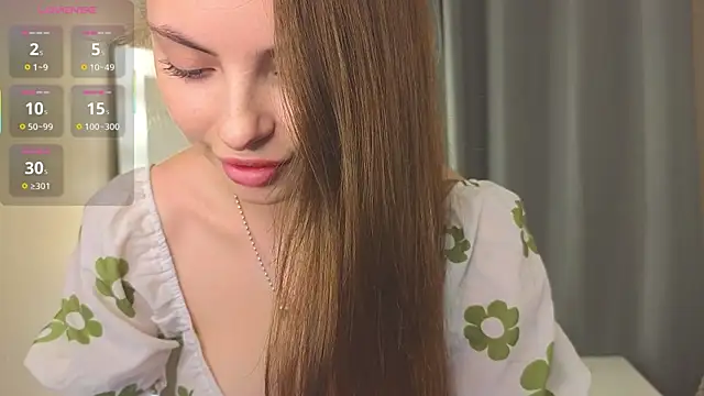 Snapshot of PhantomLace chatting on September 23, 1:36 pm PhantomLace online show from September 23, 1:36 pm