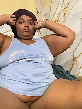 chubbybbw18 online show from February 16, 5:03 am