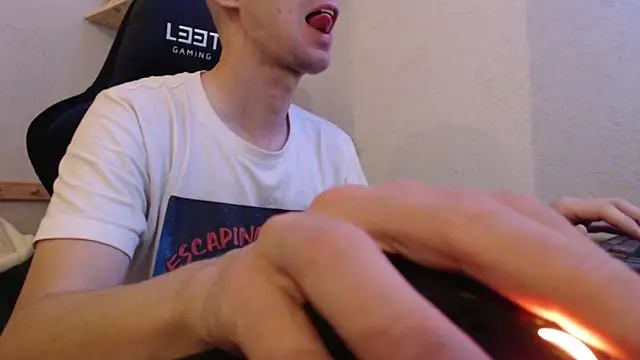 sakiramissy online show from October 25, 9:31 pm