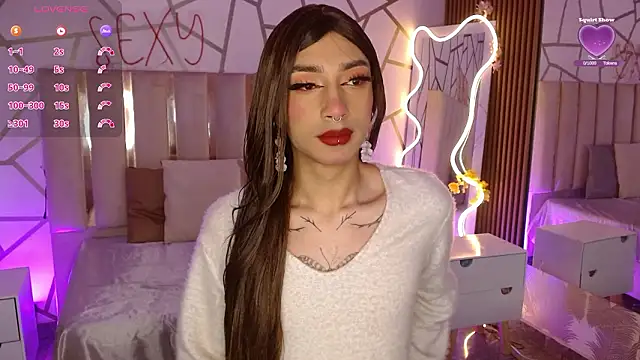 CYRUS TAY online show from March 18, 12:41 pm