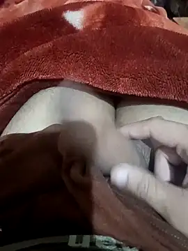 Snapshot of xerxusi chatting on October 27, 6:45 pm xerxusi online show from October 27, 6:45 pm