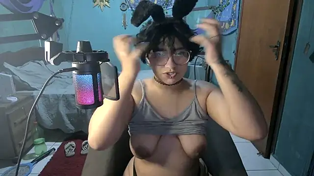 Angel Duck online show from November 10, 11:26 pm