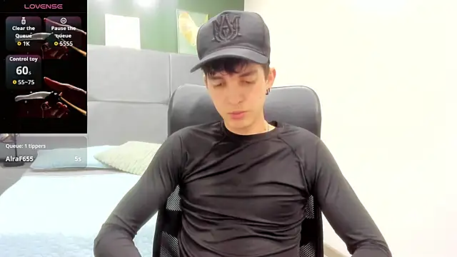 Jheampiiero online show from March 28, 11:04 pm