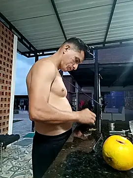 Snapshot of turcosexoactivo chatting on January 12, 10:59 pm turcosexoactivo online show from January 12, 10:59 pm