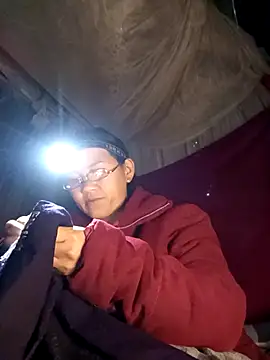 MaiHoa69 online show from March 8, 2:04 am