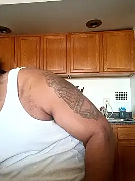 Snapshot of Longthickdick33 chatting on February 11, 2:44 pm Longthickdick33 online show from February 11, 2:44 pm