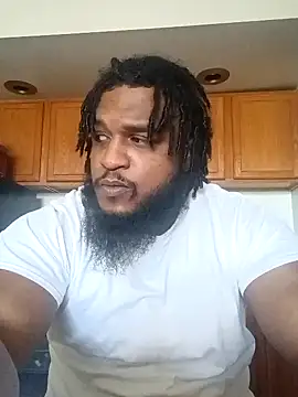 Snapshot of Longthickdick33 chatting on February 13, 4:25 pm Longthickdick33 online show from February 13, 4:25 pm