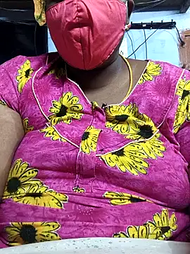 Snapshot of TAMIL_ELAKKIYA chatting on September 9, 6:57 am TAMIL ELAKKIYA online show from September 9, 6:57 am