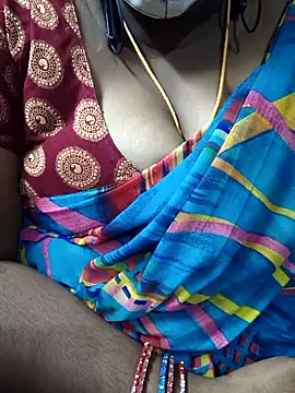 Snapshot of TAMIL_ELAKKIYA chatting on September 23, 5:05 pm TAMIL ELAKKIYA online show from September 23, 5:05 pm