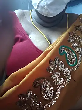 TAMIL ELAKKIYA online show from February 24, 9:13 pm