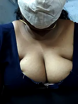 TAMIL ELAKKIYA online show from March 7, 6:05 pm