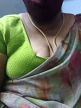 Snapshot of TAMIL_ELAKKIYA chatting on June 5, 4:13 pm TAMIL ELAKKIYA online show from June 5, 4:13 pm