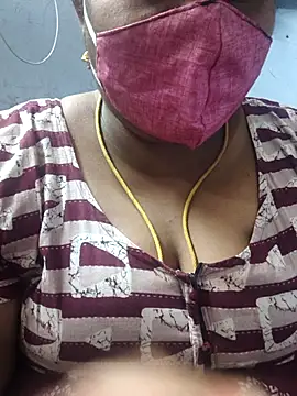 Snapshot of TAMIL_ELAKKIYA chatting on July 8, 5:06 pm TAMIL ELAKKIYA online show from July 8, 5:06 pm