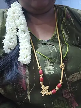 Snapshot of TAMIL_ELAKKIYA chatting on July 14, 5:07 pm TAMIL ELAKKIYA online show from July 14, 5:07 pm
