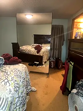 JuicyExxxperience online show from November 30, 1:59 pm