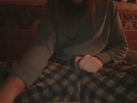 LunarKya online show from March 22, 10:57 pm